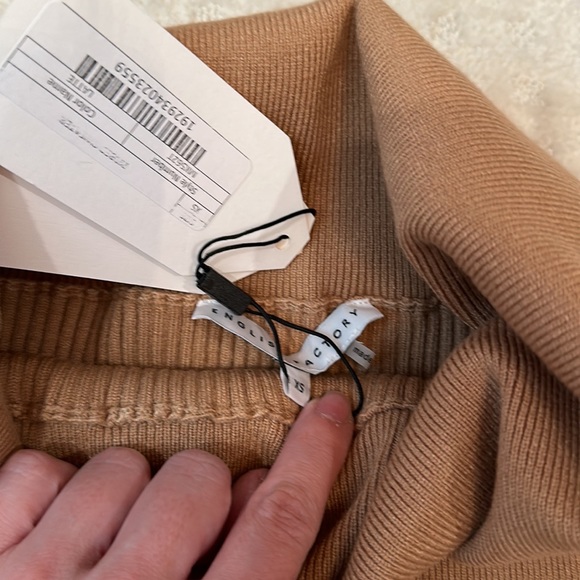 NWT English Factory off the shoulder ribbed sweater - Picture 2 of 2